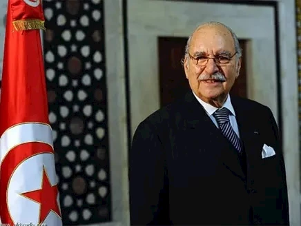 الرئيس التونسي الأسبق فؤاد المبزع